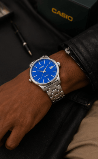 Montre Casio Bleue/Argent